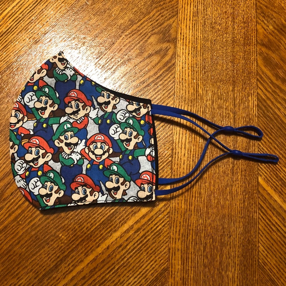 Non medical cloth face mask - Super Mario Bros